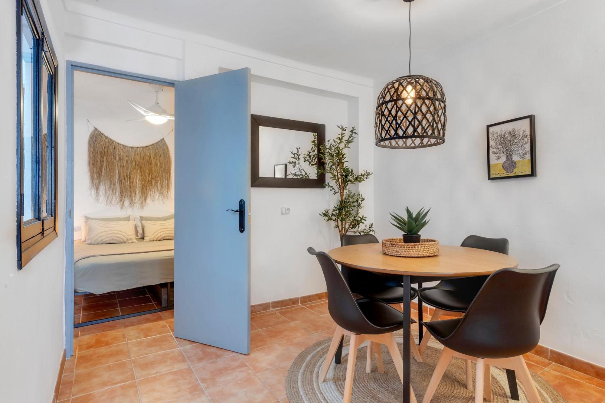 Casa De La Montana Apartments Sayalonga エクステリア 写真