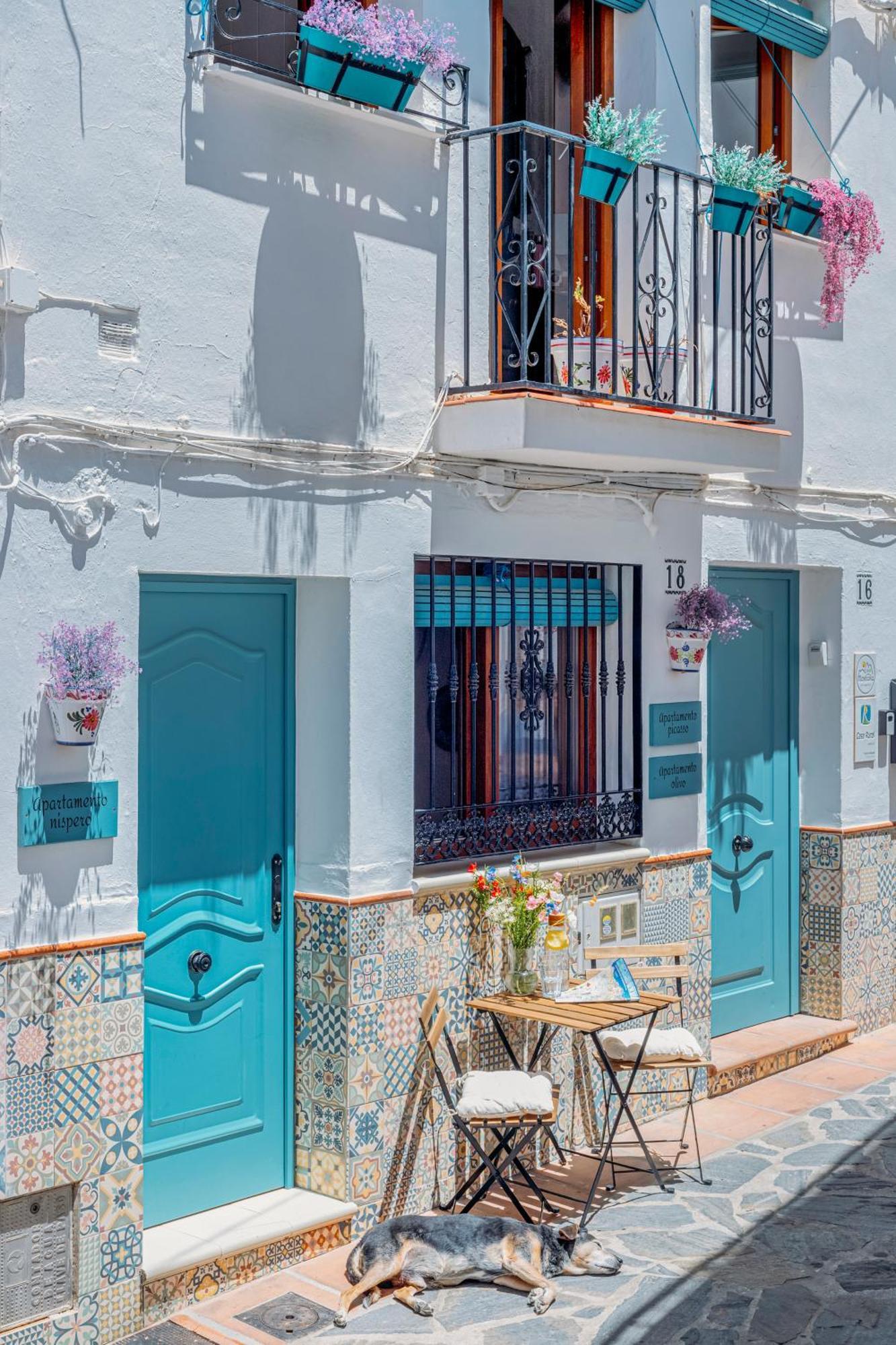 Casa De La Montana Apartments Sayalonga エクステリア 写真